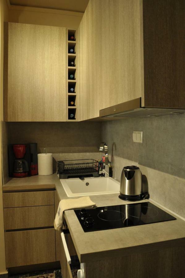 Agias Sofias Street Luxurious Studio Солун Екстериор снимка